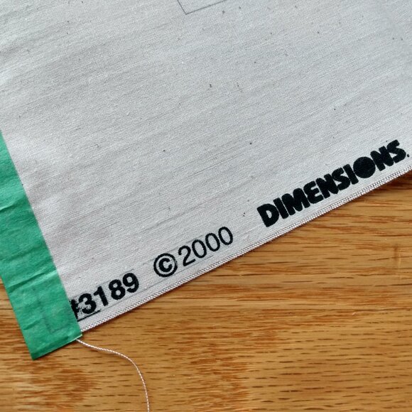 Vintage Hummingbird Welcome Cross Stitch Kit by Dimensions - Picture 12 of 12